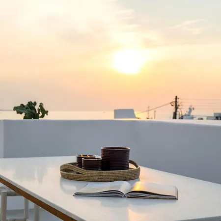 Simple House Mykonos Sunset *